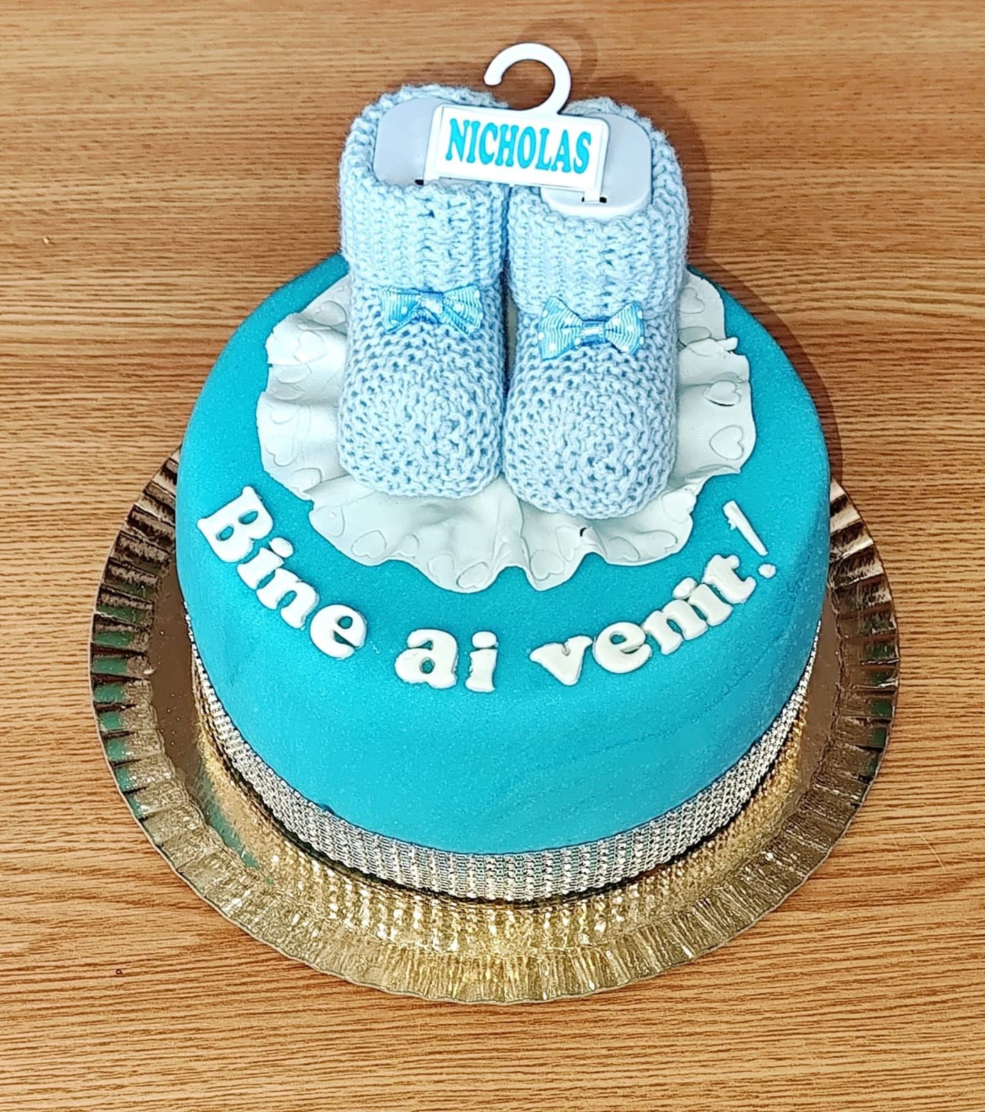 Tort albastru pentru botez.